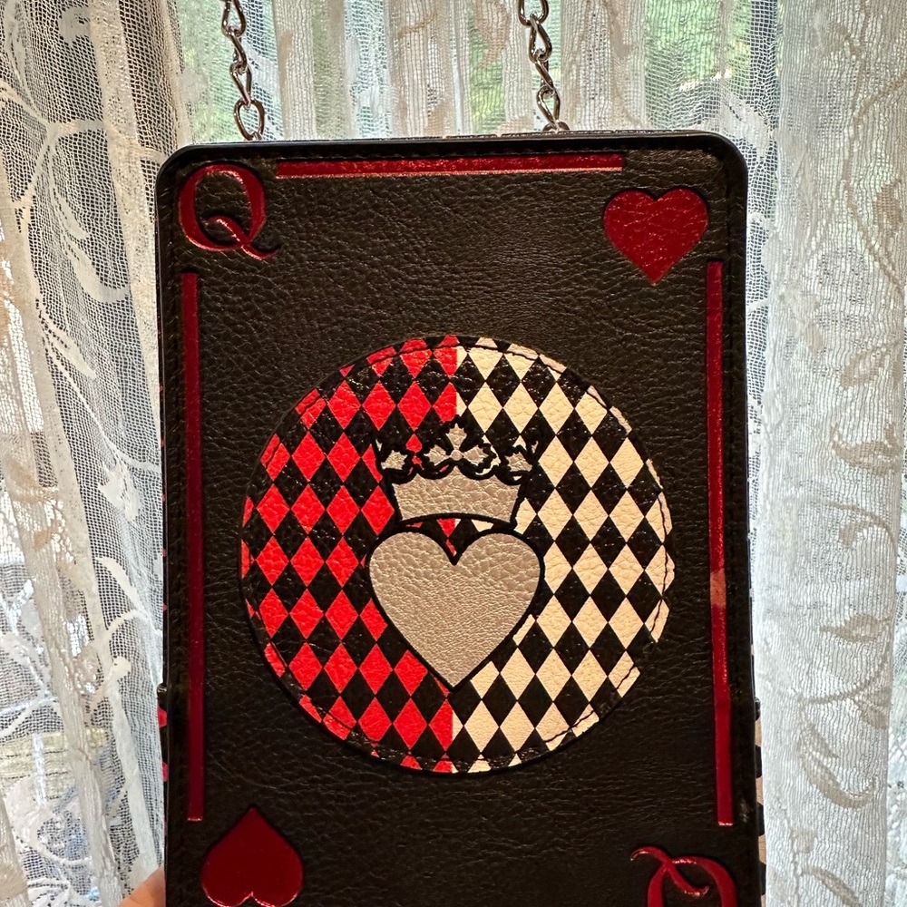 Rise of Red Queen of Hearts costume bag